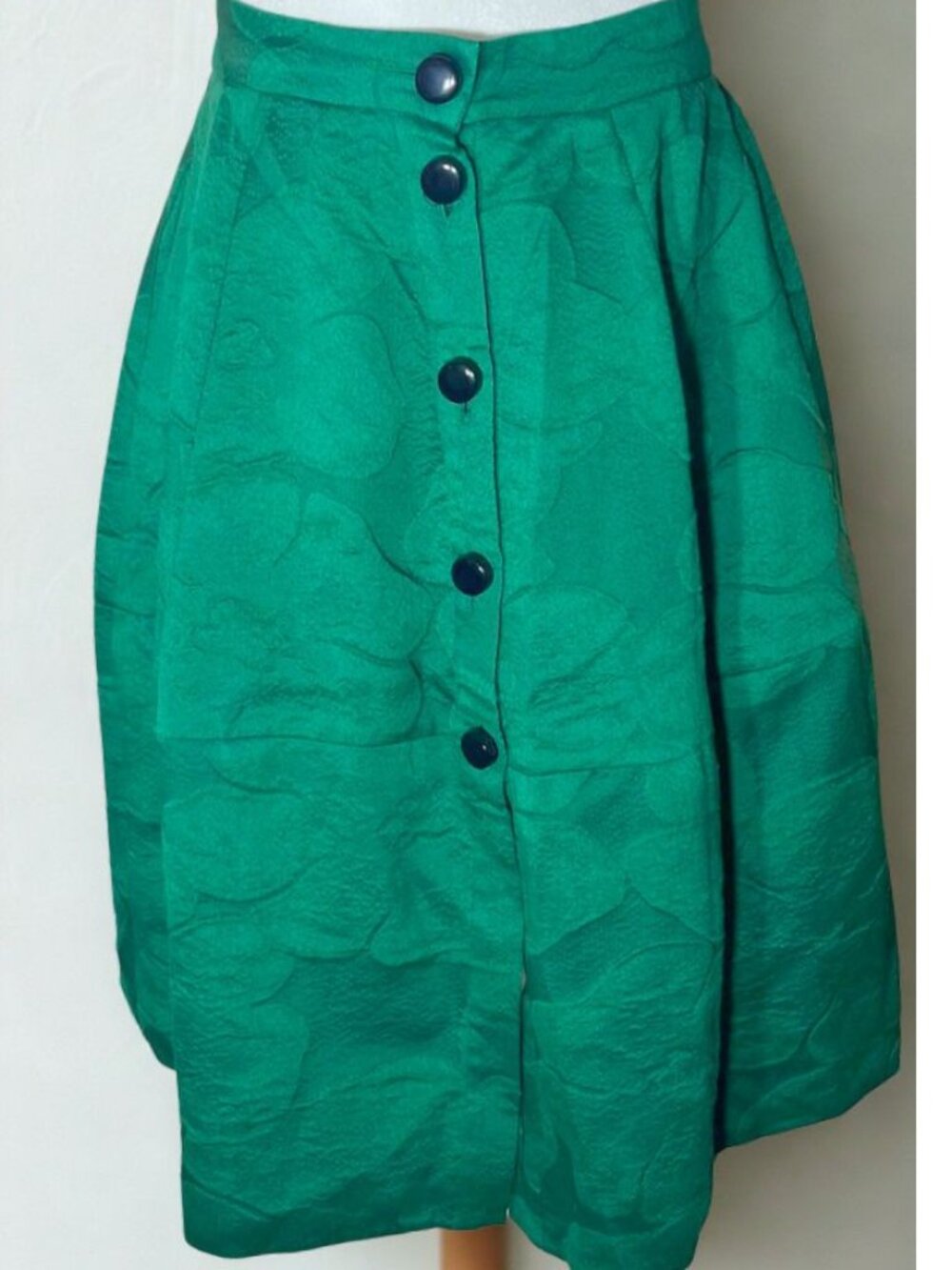 Carolina Herrera Green Brocade A-Line Midi Skirt Size 8 Textured Floral Designer